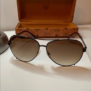 Bobbi brown sunglasses